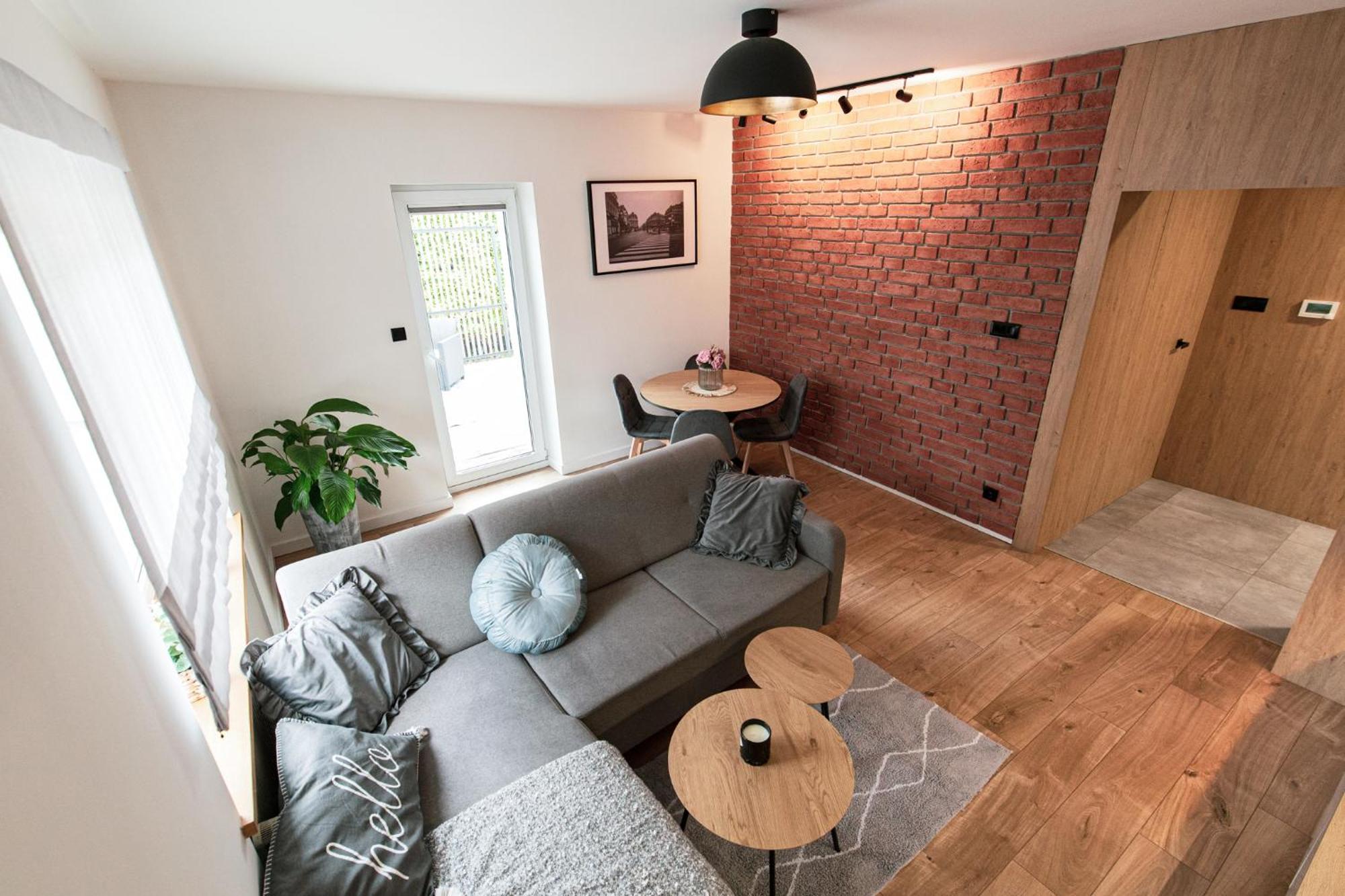 Apartament Batorego Любонь Екстер'єр фото
